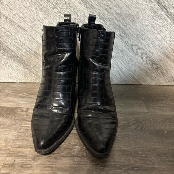 SOUL Naturalizer | Micah Black Croc-Embossed Ankle Boots Heeled Size 8.5 - Picture 3 of 9